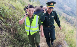 Kịp thời cứu du khách 23 tuổi rơi xuống vực ở điểm du lịch Cực Bắc Lũng Cú