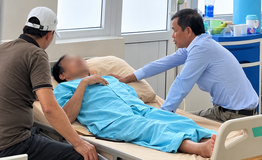  2 vợ chồng suy kiệt sau 3 mũi tiêm chữa đau