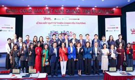 Quỹ Chạm Y&#234;u Thương ra mắt, tạo dựng nền tảng thiện nguyện số h&#224;ng đầu Việt Nam