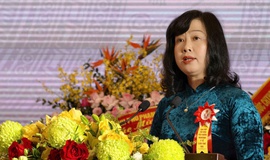 Phong trào thi đua yêu nước thúc đẩy toàn ngành Y tế thực hiện vượt mức các mục tiêu chăm sóc sức khoẻ nhân dân