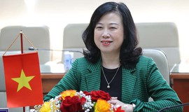 Bộ trưởng Đ&#224;o Hồng Lan gửi thư ch&#250;c mừng những người mang sứ mệnh &quot;trồng người&quot; vẻ vang, cao cả ng&#224;nh y
