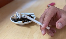 Tăng thuế thuốc l&#225; c&#243; l&#224;m gia tăng bu&#244;n lậu thuốc l&#225;?