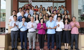 L&#227;nh đạo Bộ Y tế gặp mặt, ch&#250;c mừng ng&#224;y b&#225;o ch&#237; Việt Nam c&#225;c cơ quan b&#225;o ch&#237;, truyền th&#244;ng của ng&#224;nh