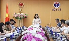 Bộ trưởng Đ&#224;o Hồng Lan chủ tr&#236; họp th&#250;c đẩy tiến độ Triển l&#227;m th&#224;nh tựu Y tế Việt Nam nh&#226;n dịp Kỷ niệm 80 năm Ng&#224;y Quốc kh&#225;nh