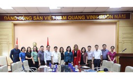 Tiếp tục th&#250;c đẩy mối quan hệ hợp t&#225;c y tế Việt Nam v&#224; UNICEF