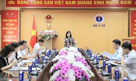 Kh&#244;ng để gi&#225;n đoạn c&#244;ng t&#225;c chăm s&#243;c sức khoẻ nh&#226;n d&#226;n khi thực hiện ch&#237;nh quyền địa phương 2 cấp