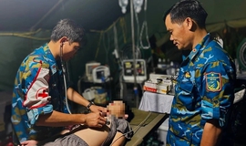 Đ&#234;m kh&#244;ng ngủ ở lều qu&#226;n y A80