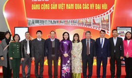 Khai mạc Triển lãm 'Đảng Cộng sản Việt Nam qua các kỳ Đại hội' chào mừng thành công Đại hội XIV