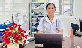 ‘Đóa hoa’ lặng lẽ tỏa hương nơi cổng trời