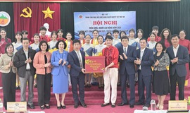 Thứ trưởng Bộ Y tế thăm, chúc Tết tại Trung tâm Phục hồi chức năng người khuyết tật Thụy An