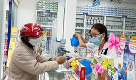 Bộ Y tế yêu cầu công khai giá thuốc và dịch vụ y tế, ngăn đầu cơ, găm hàng