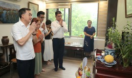 Thứ trưởng Bộ Y tế Trần Văn Thuấn thăm, tri ân gia đình Liệt sĩ, Bác sĩ Đặng Thuỳ Trâm