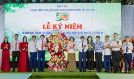Thứ trưởng Nguyễn Thị Liên Hương: Xây dựng Trung tâm Thụy An trở thành mô hình phục hồi chức năng tiêu biểu