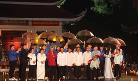 Xúc động những khoảnh khắc tri ân liệt sĩ tại cầu truyền hình 'Sao sáng dẫn đường'