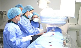 Người đàn ông ngừng tim 15 lần được cứu sống