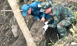 Dân quân nơi biên cương góp sức tìm hài cốt liệt sĩ giữa núi rừng Vị Xuyên