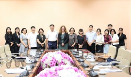 Mở rộng hợp tác để hoàn thiện chính sách, thúc đẩy đổi mới về thiết bị y tế