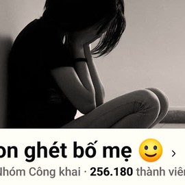 Phía sau cơn sốt nhóm 'Con ghét bố mẹ'