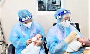 Đề xuất hỗ trợ tiền cho trẻ mồ côi, nữ nhân viên y tế tuyến đầu chống dịch
