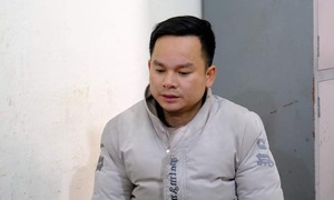 Bắt đối tượng tổ chức cá độ bóng đá tiền tỷ qua Zalo