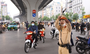 Hà Nội vẫn còn gần 40 điểm nóng về ùn tắc giao thông