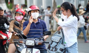 Thời tiết Hà Nội trong kỳ thi vào lớp 10 THPT: Nhiều lúc mưa dông