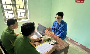 'Nổ' quen biết có thể xin giảm án để chiếm đoạt tiền