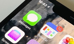 Người đàn ông bị vợ phát hiện tin nhắn mua dâm trên iMac đâm đơn kiện Apple