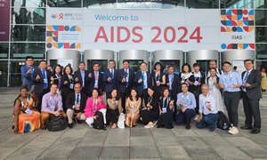 Đo&#224;n đại biểu Việt Nam tham dự Hội nghị Quốc tế về AIDS năm 2024
