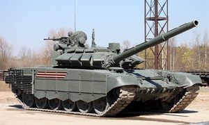 Cận cảnh xe tăng T-72B3M Nga tấn công đồn trú Ukraine