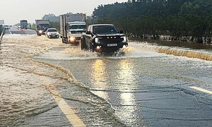 Phương án phân luồng tạm thời cao tốc Hà Nội - Thái Nguyên để tránh ngập