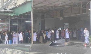 Nhân viên y tế và người nhà bệnh nhân bị tấn công tại Bệnh viện Sản Nhi Nghệ An
