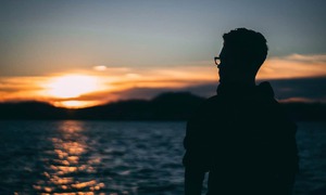 Thanh lọc mối quan hệ: Nghệ thuật r&#250;t lui đ&#250;ng l&#250;c để an y&#234;n