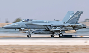 F/A-18E Super Hornet Mỹ bất ngờ 'hạ gục' F-35B Anh trong trận không chiến mô phỏng