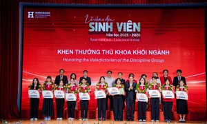 Bùng nổ lễ chào đón năm học mới 2025–2026 tại HIU