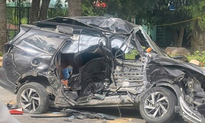 Tai nạn giao thông nghiêm trọng ở Quảng Trị, 4 người thương vong