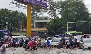 Hà Nội có thể mưa lớn chiều tối và đêm nay