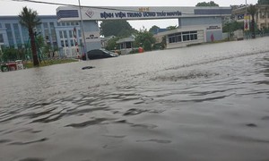 Hàng trăm nhà ngập, nhiều khu dân cư bị cô lập do mưa lớn sau bão số 11 tại Thái Nguyên và Bắc Ninh