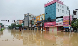 Lũ đặc biệt lớn trên sông Cầu và sông Thương, 70 xã, phường của 4 tỉnh ngập lụt