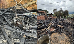 Cháy dữ dội thiêu rụi 2 căn nhà đồng bào Xơ Đăng