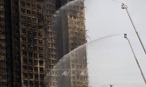 Cháy chung cư ở Hong Kong: Cảnh báo số người chết tiếp tục tăng khi còn hơn 200 người mất tích