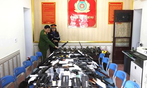 Triệt phá đường dây chế tạo, mua bán, tàng trữ vũ khí quân dụng, bắt 42 đối tượng