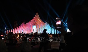 Chào năm mới 2026: Không khí rộn ràng ngập tràn Thành phố Hồ Chí Minh