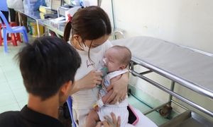 TPHCM ghi nhận nhiều ca tay ch&#226;n miệng nặng, t&#225;c nh&#226;n EV71 t&#225;i xuất