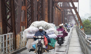 Không khí lạnh tiếp tục tăng cường, miền Bắc trời rét, miền Trung vẫn còn mưa lớn