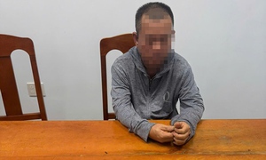 Nhân viên quán cơm 'cuỗm' túi xách đựng hơn 45 triệu và 6 chỉ vàng 18k khách để quên