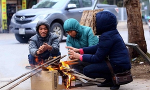 Cập nhật thông tin mới nhất về đợt không khí lạnh đang bao phủ miền Bắc và miền Trung