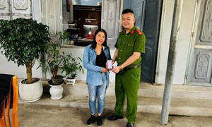 Chuyển khoản nhầm 260 triệu đồng, được Công an xã giúp lấy lại sau 2 giờ