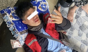 Shipper bị đánh chảy máu mũi, sưng trán vì không cho khách 'nợ tiền hàng'