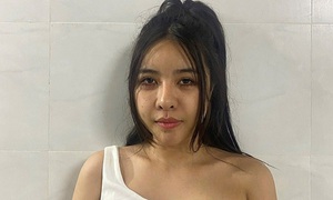 Lộ diện nữ môi giới dàn xếp mua bán dâm tại nhà nghỉ ở Hà Nội